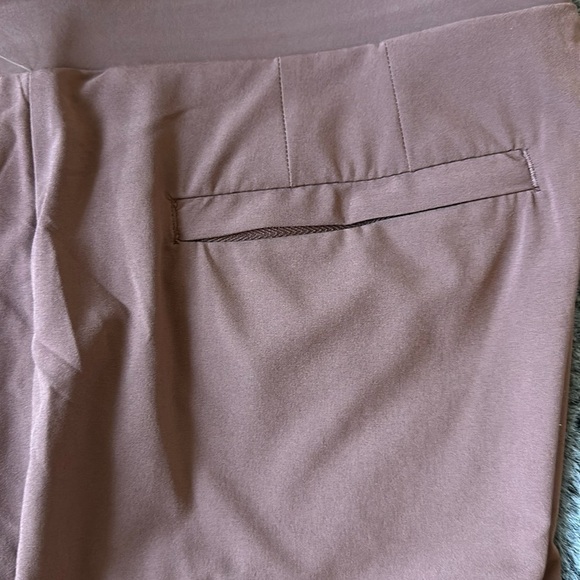 NEW Athleta Venture Pants Womens Size 6 Stretch Comfort Performance UPF Workout - Picture 3 of 11